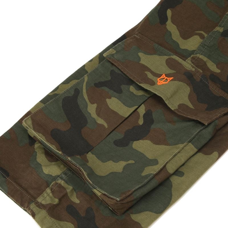 Camo Naked Wolfe Baggy Pocket Cargo Logo Men's Pants | RIYADH 647ZOIKTM