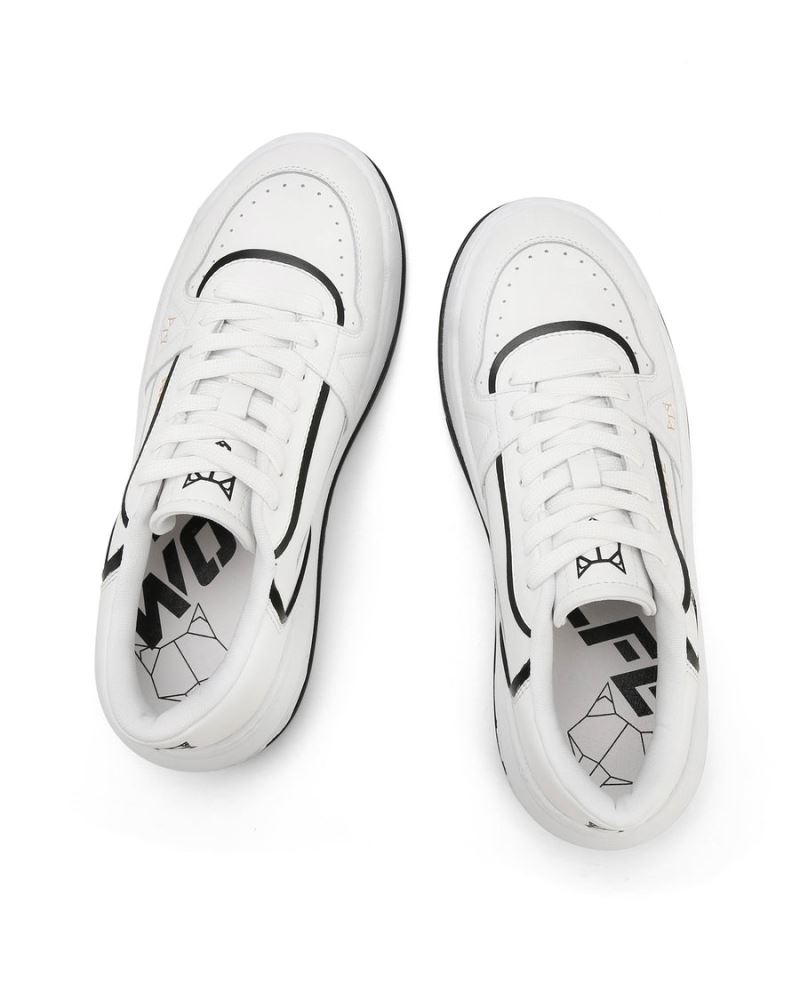 White Naked Wolfe Cara Leather Women's Sneakers | RIYADH 719SFHLIP