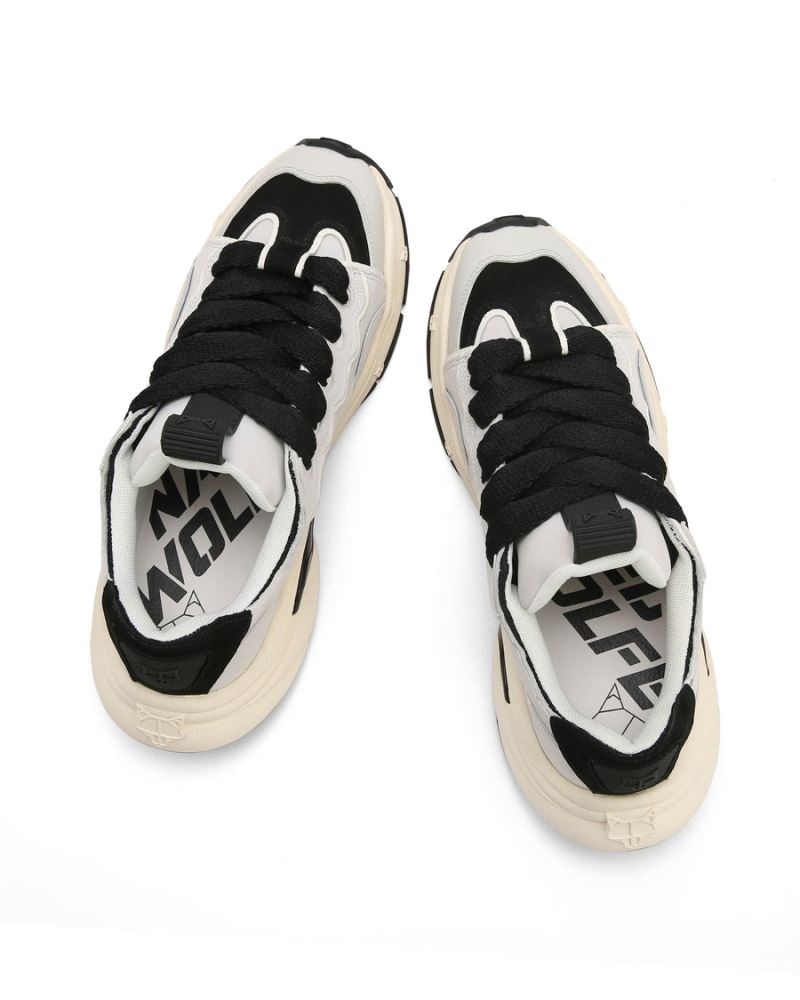 White / Black Naked Wolfe Flip Moon Cow Leather Men's Sneakers | RIYADH 213FUHYOC